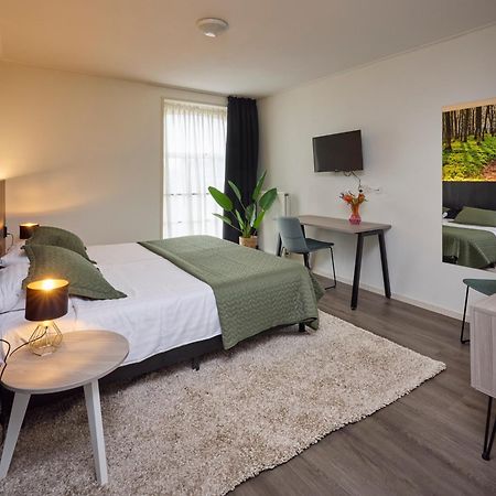 Hotel 'T Gemeentehuis Bedum ภายนอก รูปภาพ